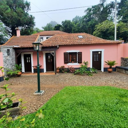 Casa Rosa Villa Camacha  Exterior photo