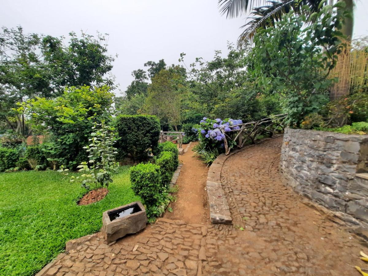 Casa Rosa Villa Camacha  Exterior photo