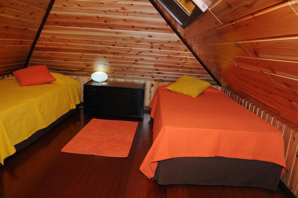 Casa Rosa Villa Camacha  Room photo